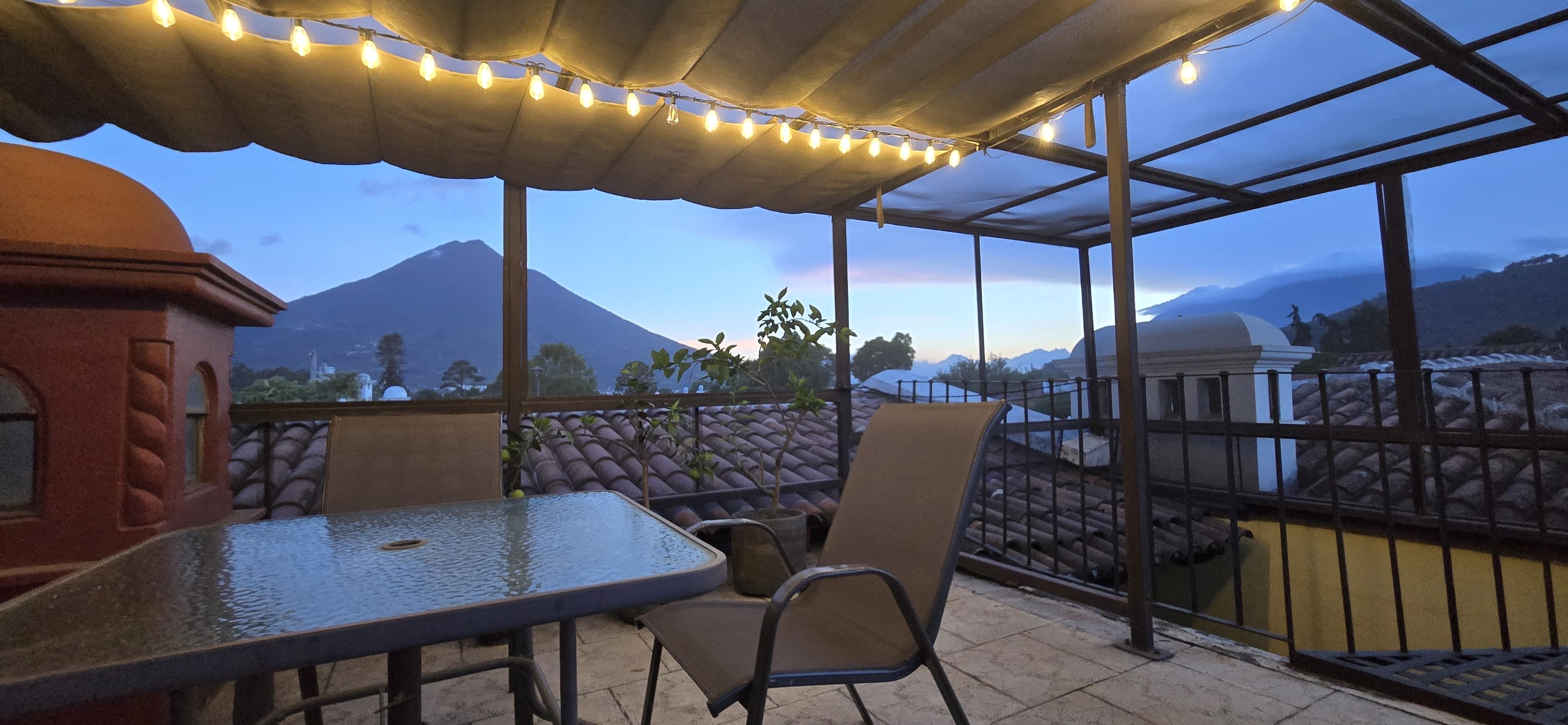 Casa del Espíritu Santo | Casa con terraza privada en Antigua Guatemala